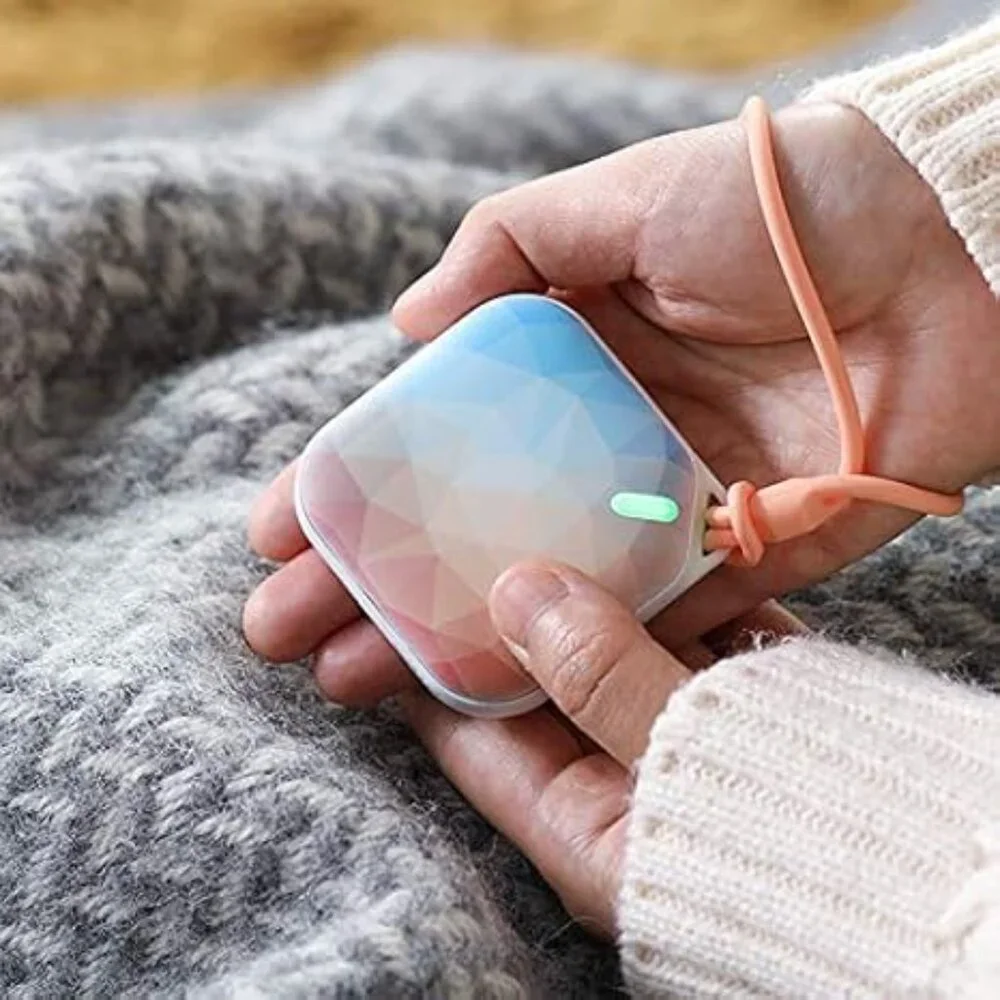 Set of 2 Carre Portable Rechargeable Hand Warmers with LED Light - Picture 4 of 5